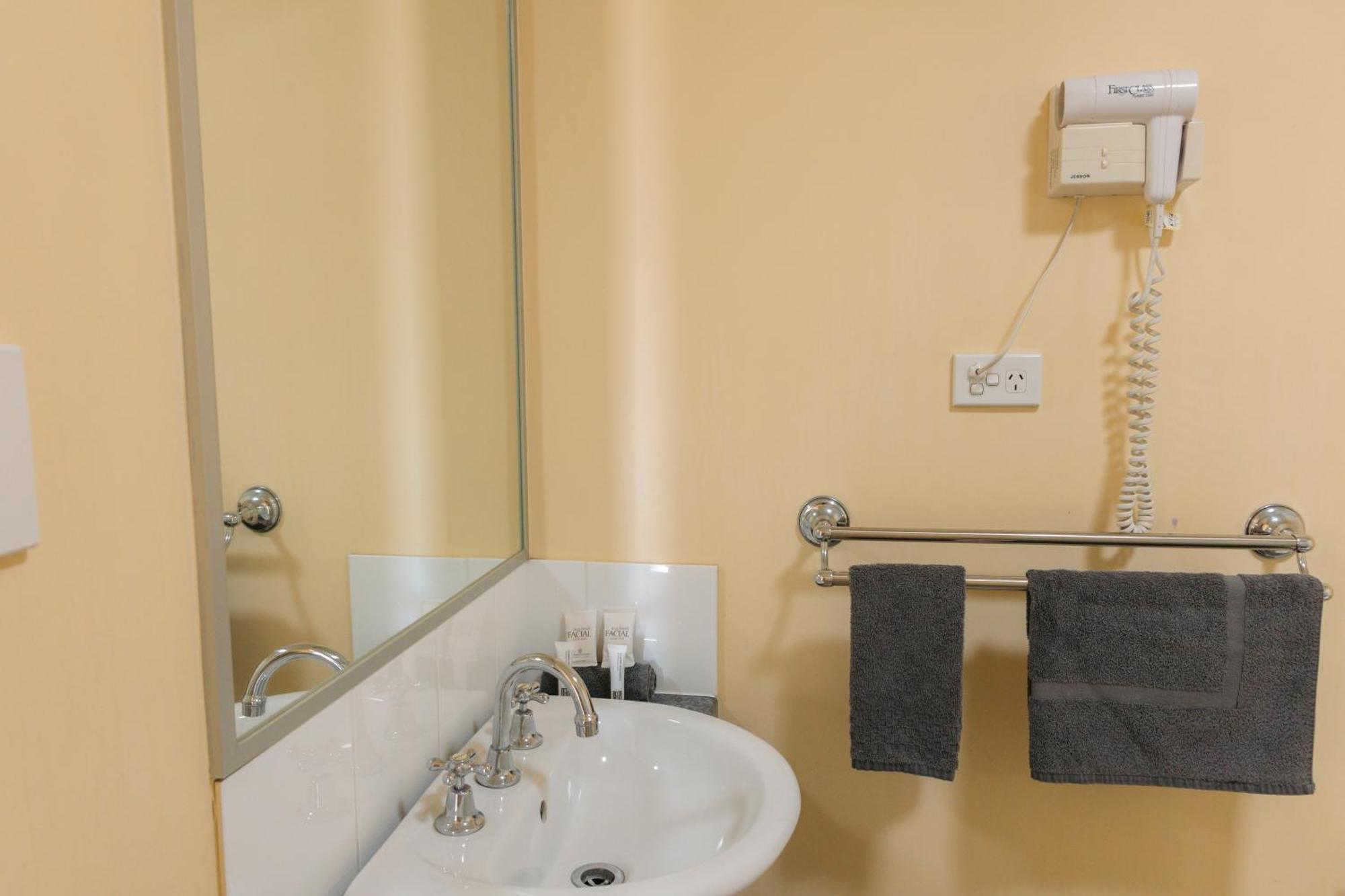 Moura Motel المظهر الخارجي الصورة